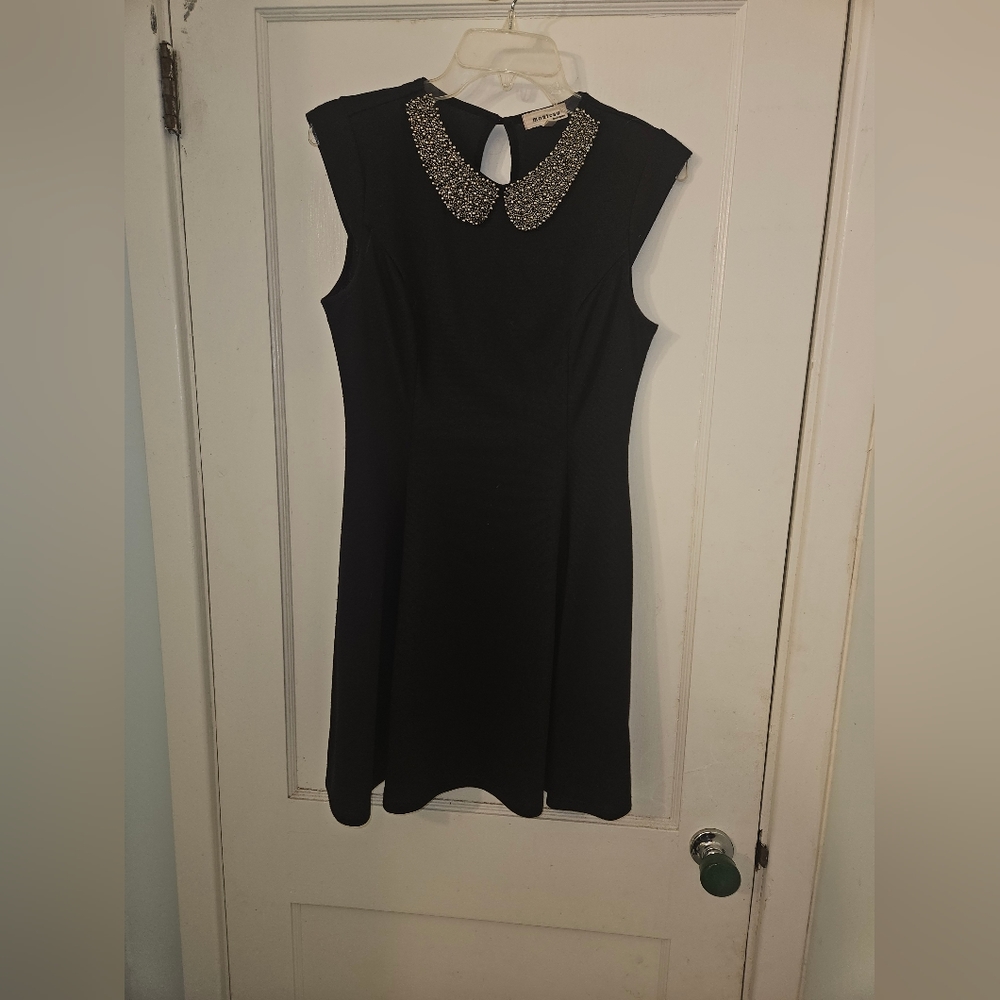 Monteau Mini Dress with embellished collar Size L